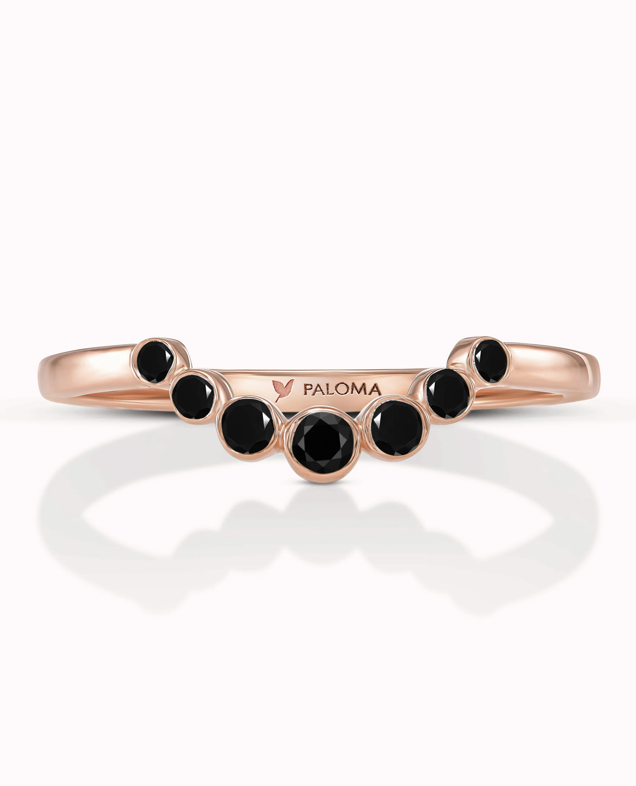 Noir Crescent Graduated Bezel Ring - Image 3