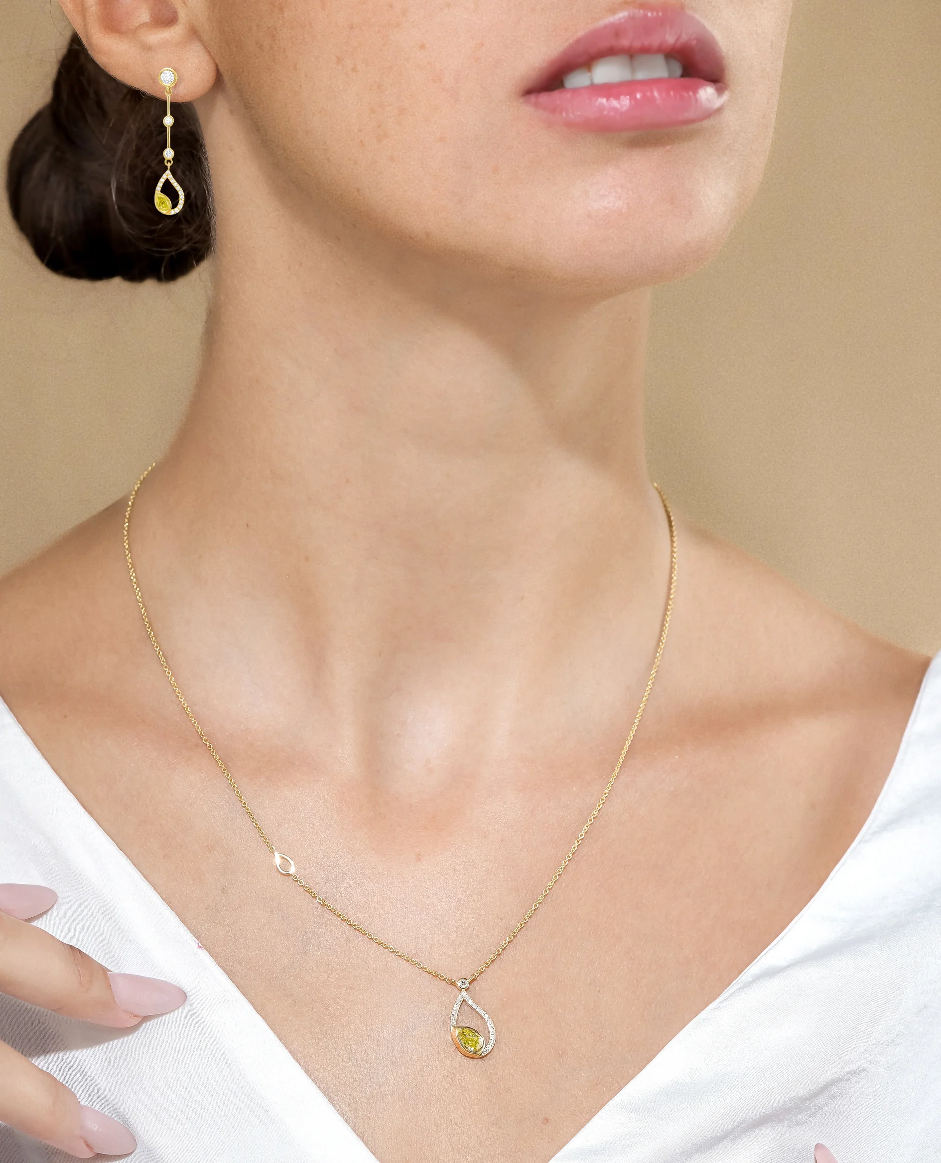 Yellow Diamond Flair Drop Necklace - Image 4